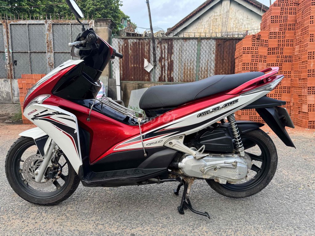 Honda Air Blade 2012 - ảnh 1