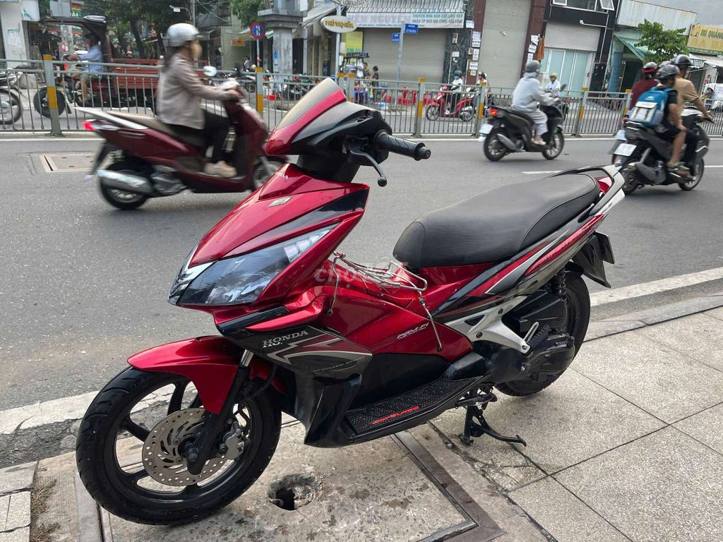 Honda Air Blade 2010 - ảnh 1