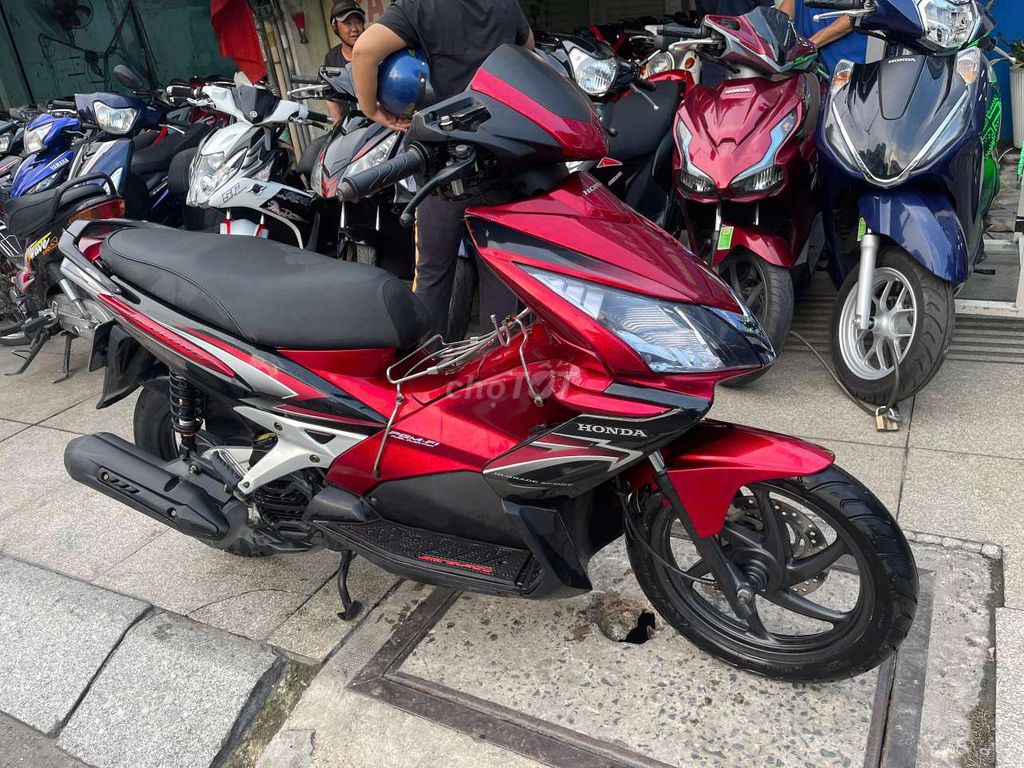 Honda Air Blade 2010 - ảnh 4