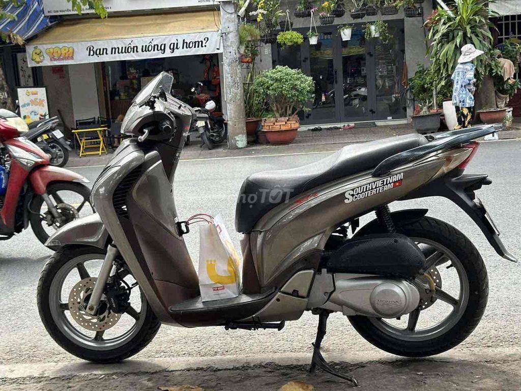 Honda SH 2010 - ảnh 3