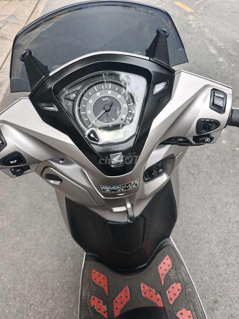 Honda Lead 2022 - ảnh 2