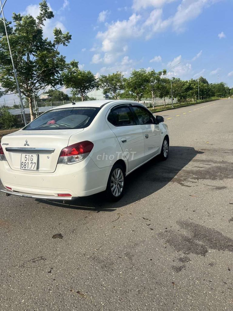 Mitsubishi Attrage 2018 - ảnh 4