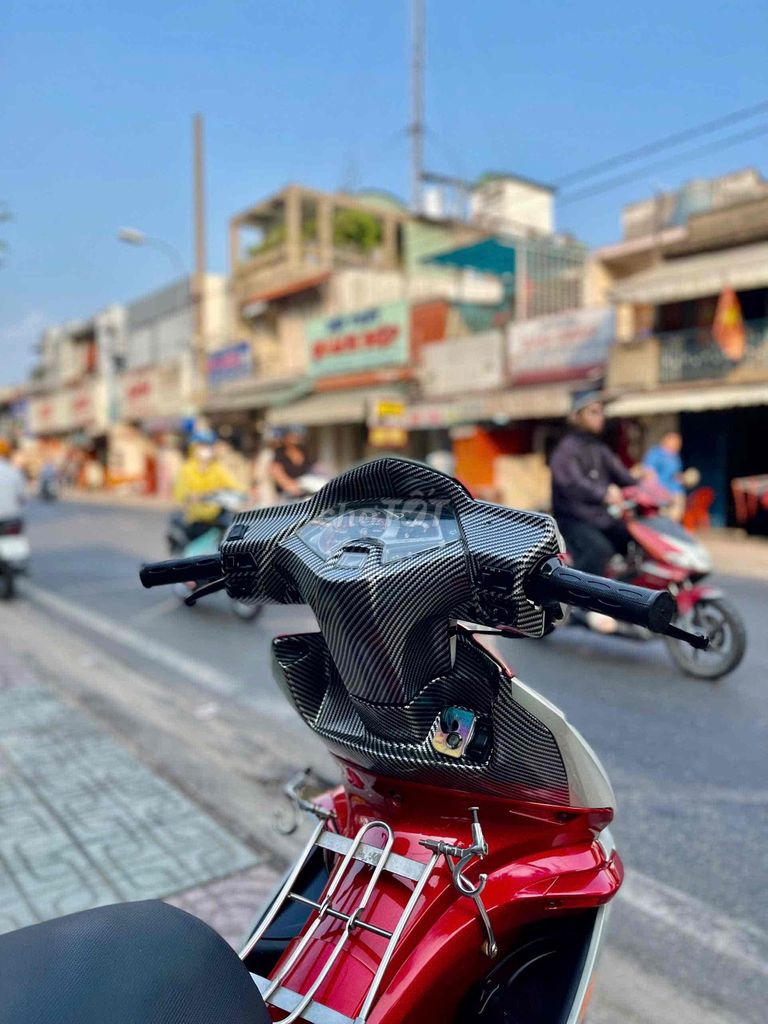 Honda Air Blade 2010 - ảnh 3
