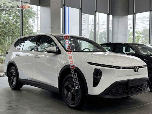 VinFast VF MPV 7 AT 2026 - ảnh 2