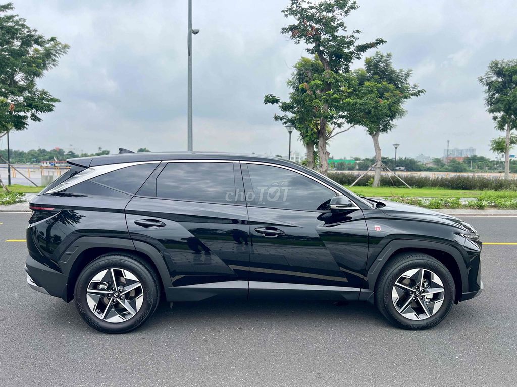 Hyundai 2025 - ảnh 4