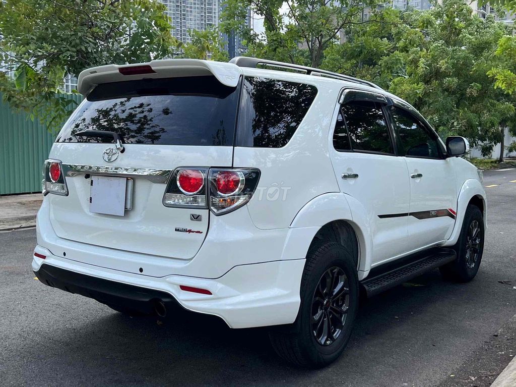 Toyota Fortuner 2016 - ảnh 2