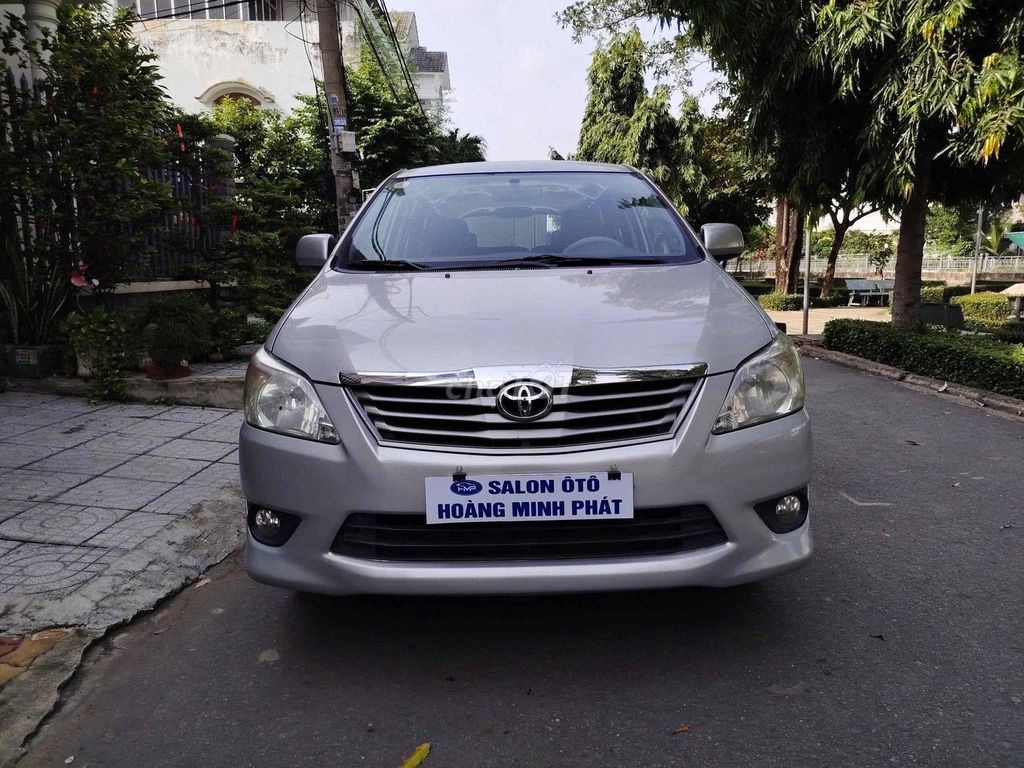 Toyota Innova 2013 - ảnh 1