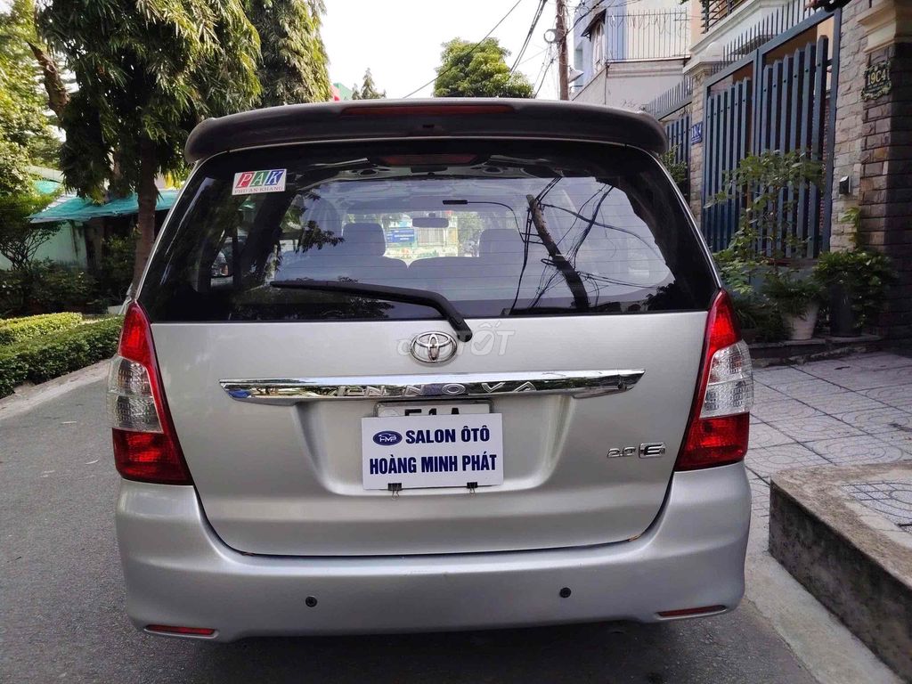 Toyota Innova 2013 - ảnh 2