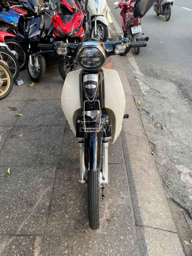 Honda Cub 2023 - ảnh 2