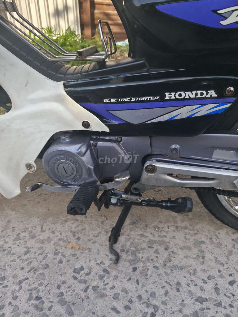 Honda Dream 1995 - ảnh 2