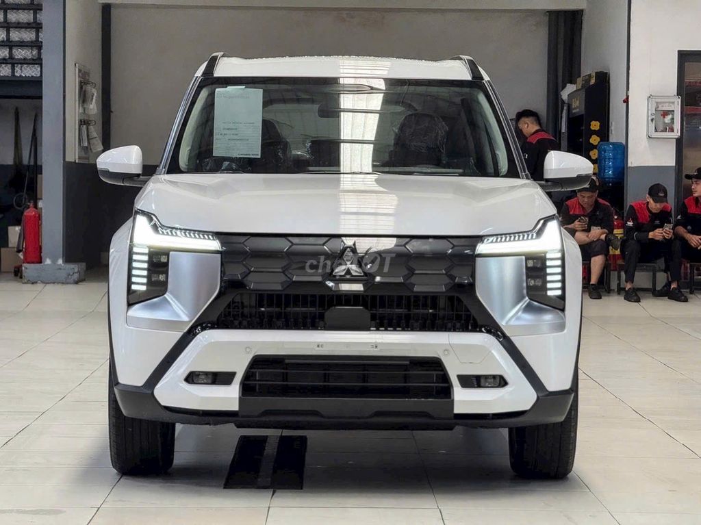 Mitsubishi 2026 - ảnh 5