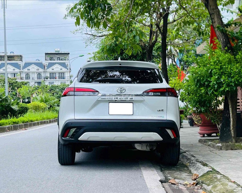 Toyota Corolla Cross - ảnh 2