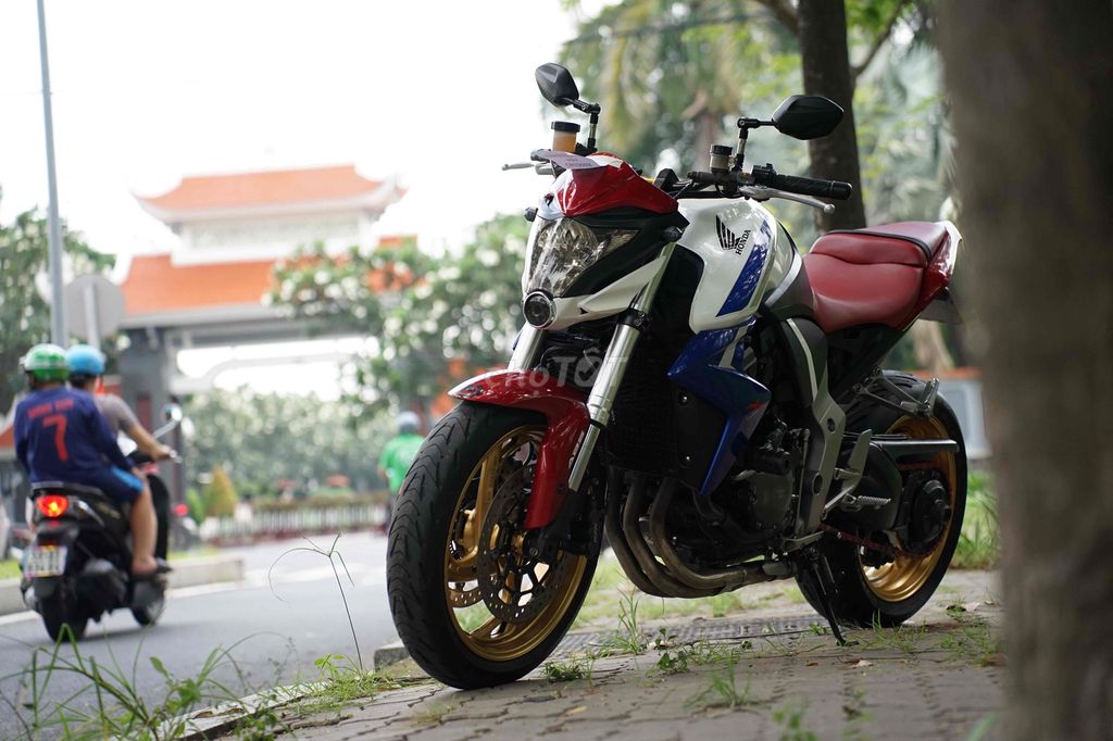 Honda 2009 - ảnh 2