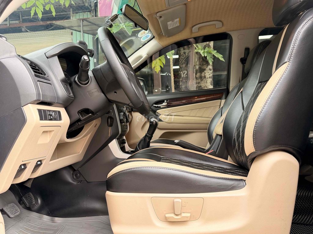Isuzu 2019 - ảnh 4