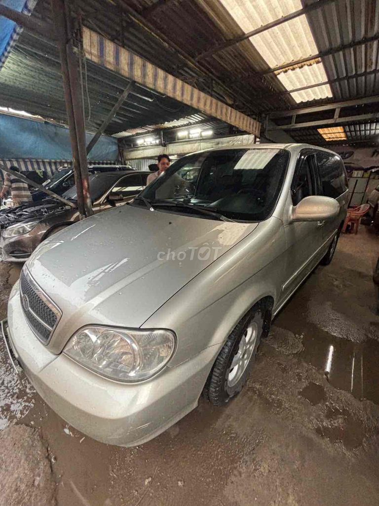 Kia Carnival - ảnh 4