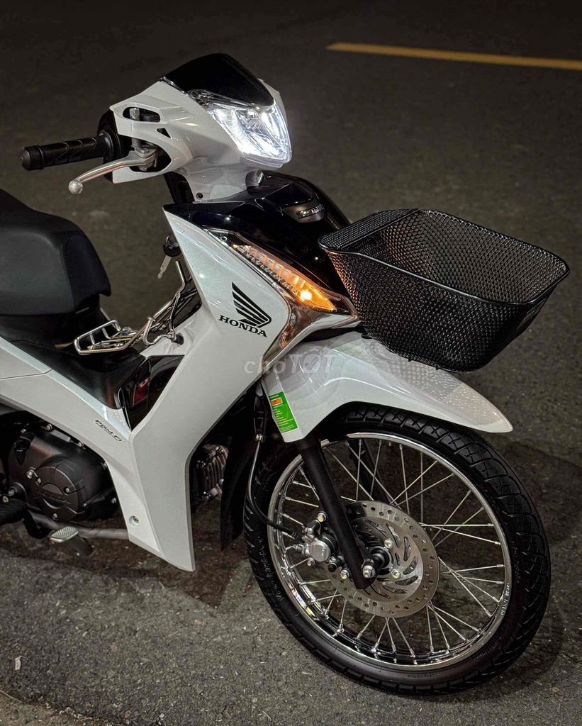 Future 2024 - ảnh 4