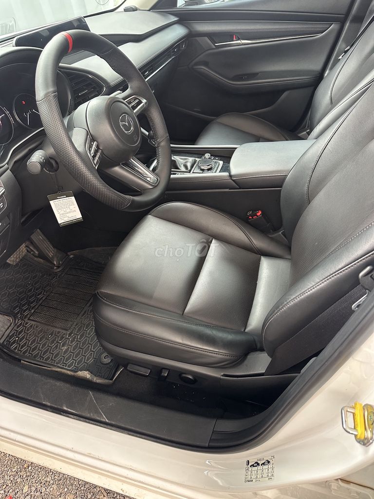 Mazda 3 2025 - ảnh 4