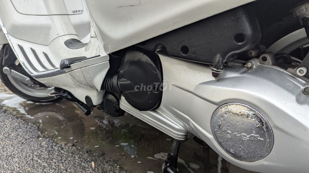 Piaggio Vespa 2015 - ảnh 2