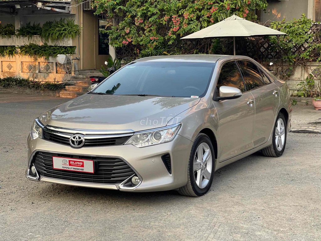 Toyota Camry 2017 - ảnh 2