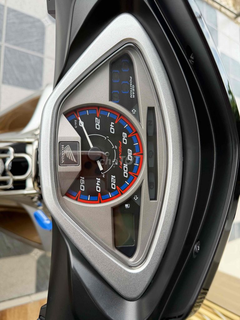 Honda Future 2010 - ảnh 5