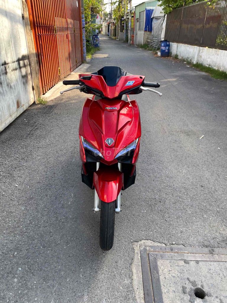 Honda Air Blade 2018 - ảnh 1