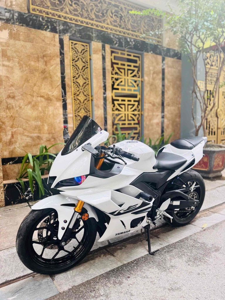 Yamaha R 2023 - ảnh 5