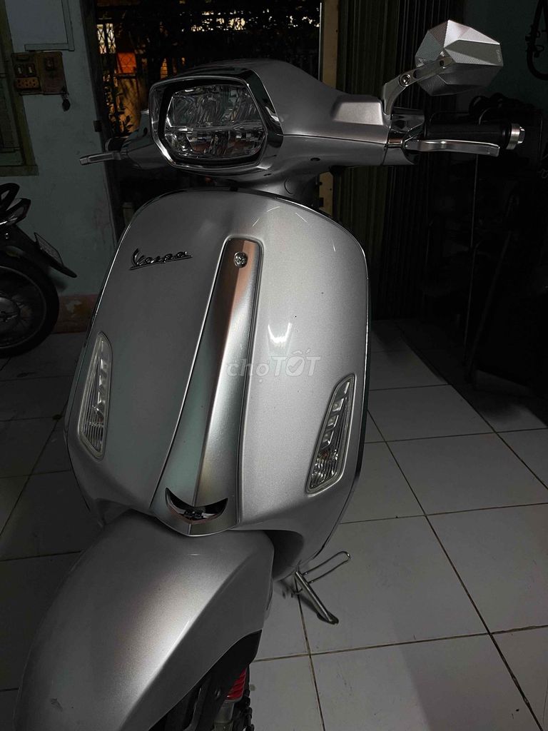 Piaggio Vespa 2019 - ảnh 1