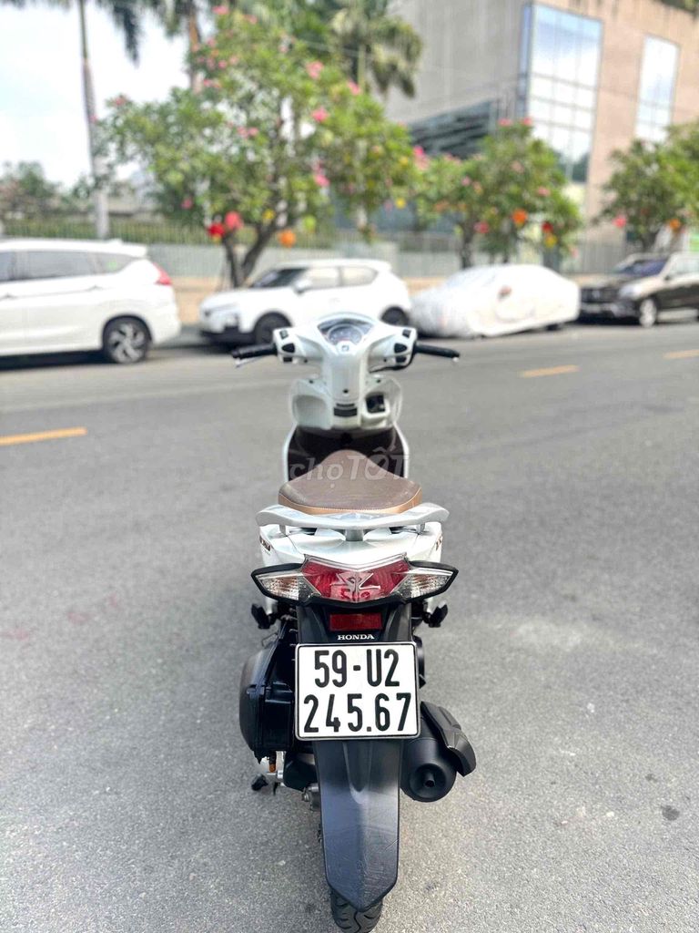 Honda Vision 2019 - ảnh 1