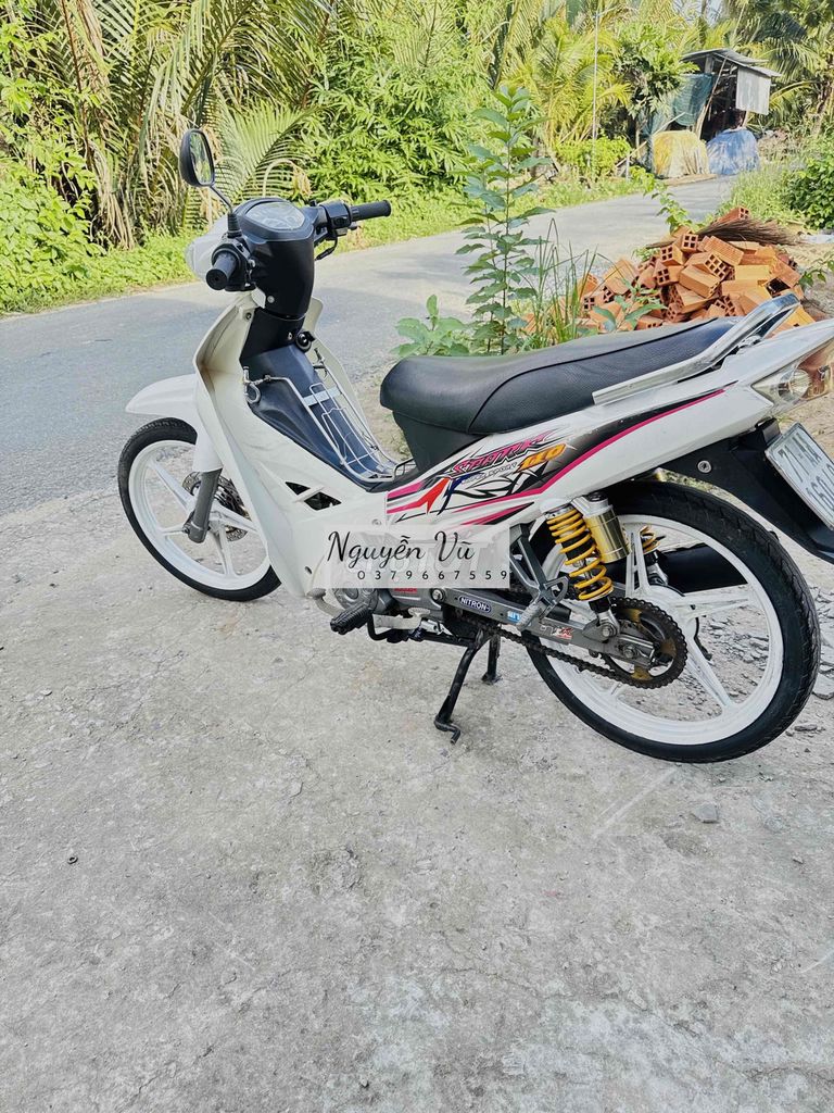 Yamaha Sirius 2015 - ảnh 2