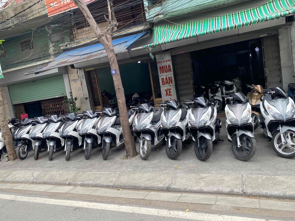Honda Air Blade - ảnh 3