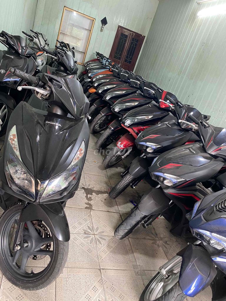 Honda Air Blade - ảnh 4