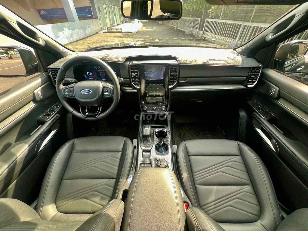 Ford Everest 2025 - ảnh 3