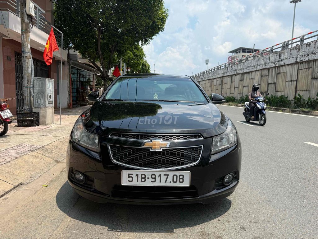 Chevrolet Cruze 2015 - ảnh 1