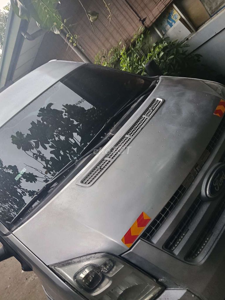 Ford Transit - ảnh 5