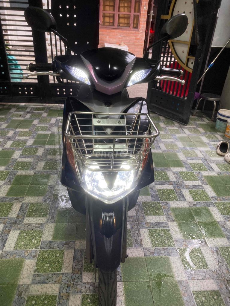 Yamaha Luvias 2011 - ảnh 2