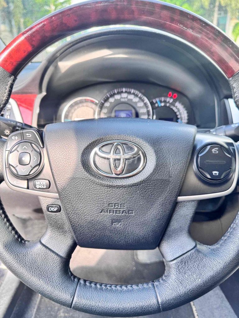 Toyota Camry 2.5Q 2013 - ảnh 2