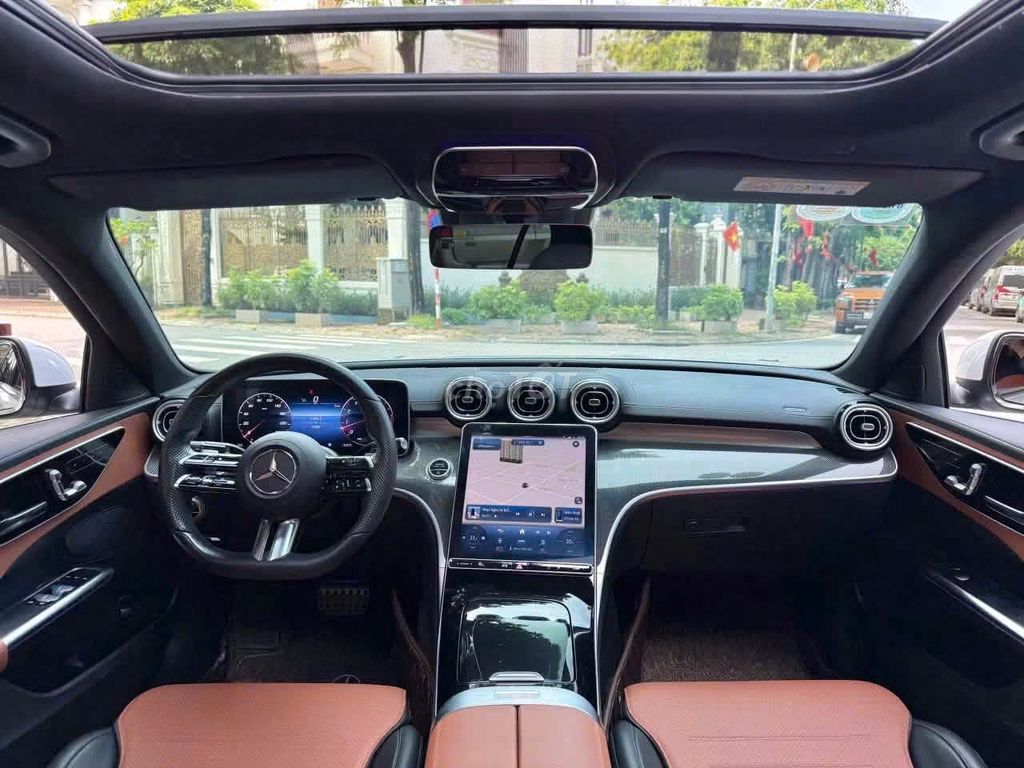 Mercedes-Benz 2022 - ảnh 4