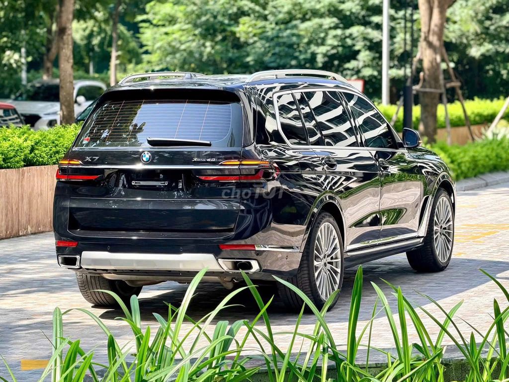 BMW X7 xDrive40i 2023 - ảnh 5