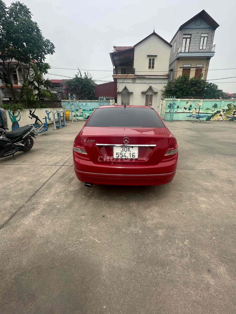 Mercedes-Benz 2010 - ảnh 4