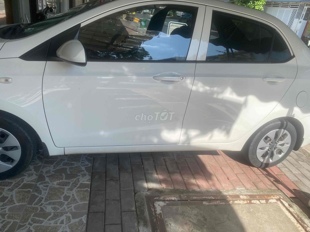 Hyundai Grand i10 2015 - ảnh 2