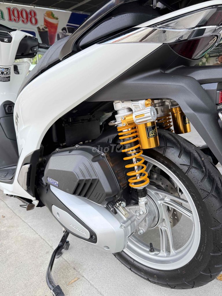 Honda SH 2024 - ảnh 4