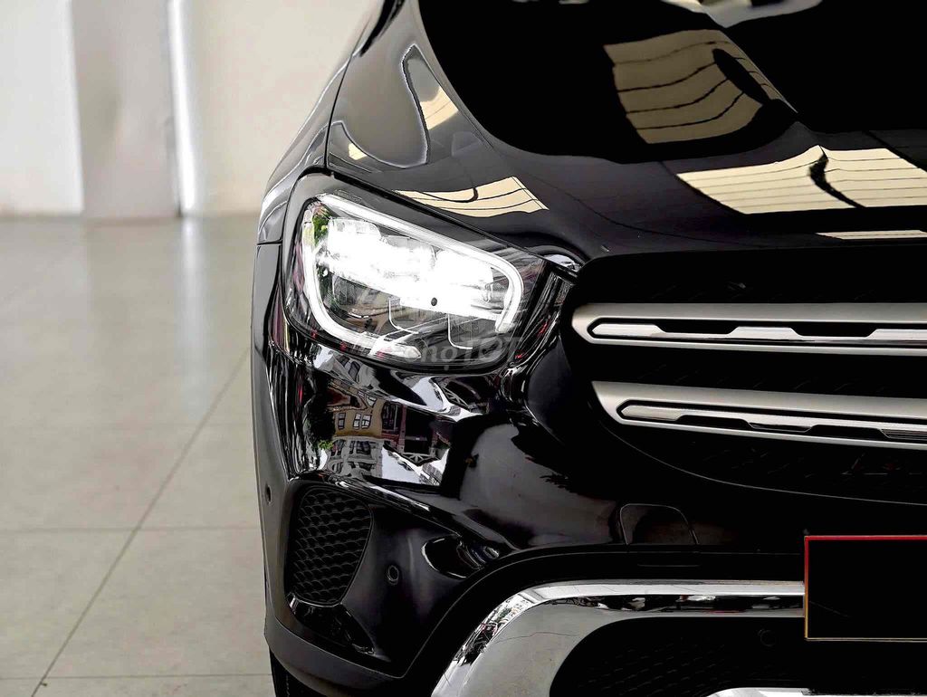 Mercedes-Benz 2021 - ảnh 2