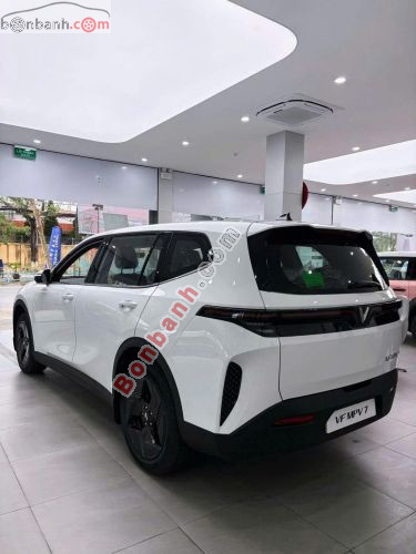 VinFast VF MPV 7 AT 2026 - ảnh 2