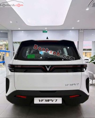 VinFast VF MPV 7 AT 2026 - ảnh 3