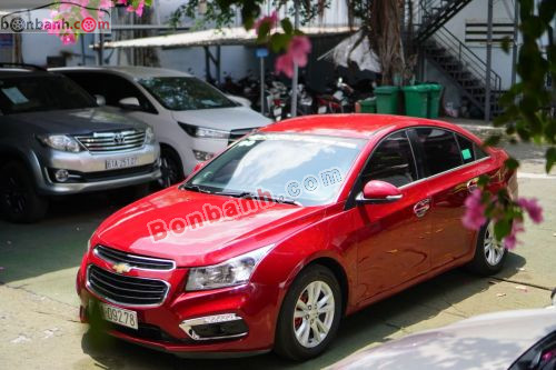 Chevrolet Cruze 2018 - ảnh 2