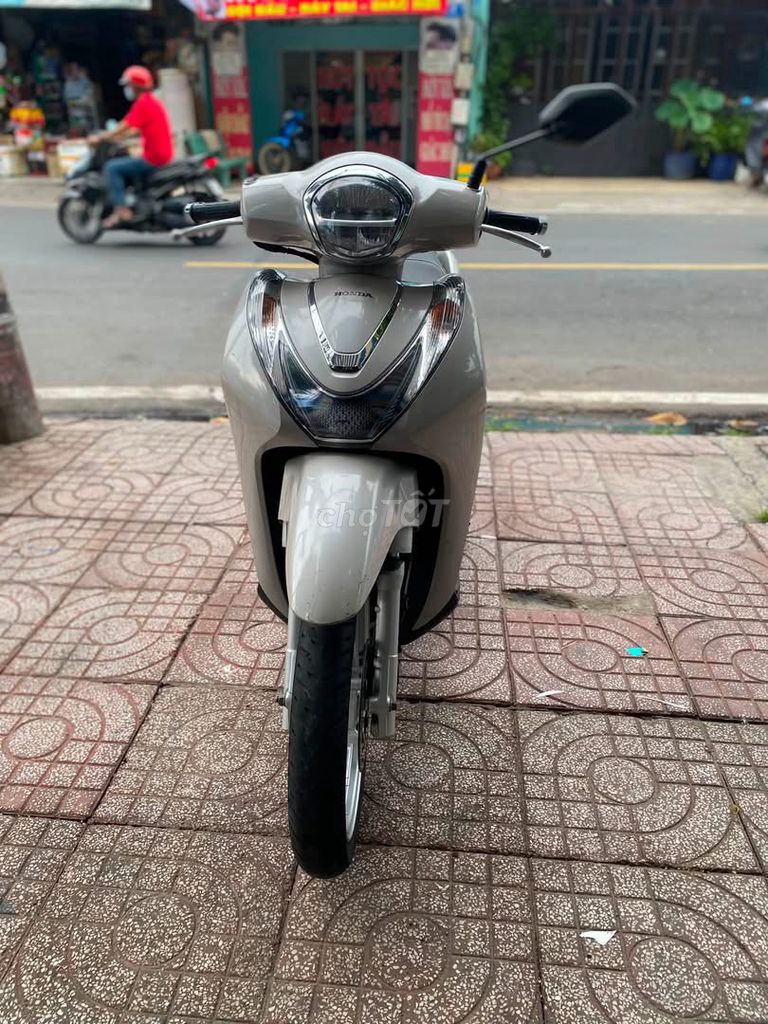 Honda SH 2021 - ảnh 1