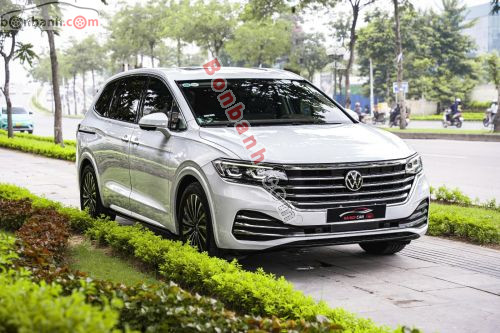 Volkswagen Viloran Luxury 2024 - ảnh 2
