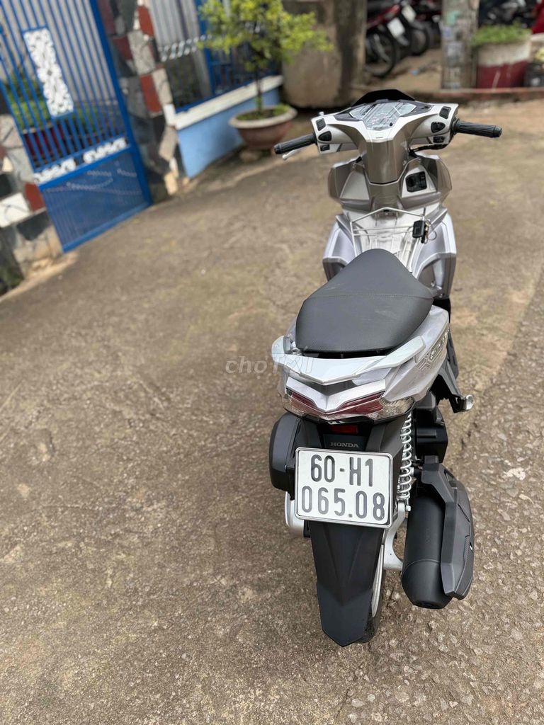 Honda Air Blade 2018 - ảnh 4
