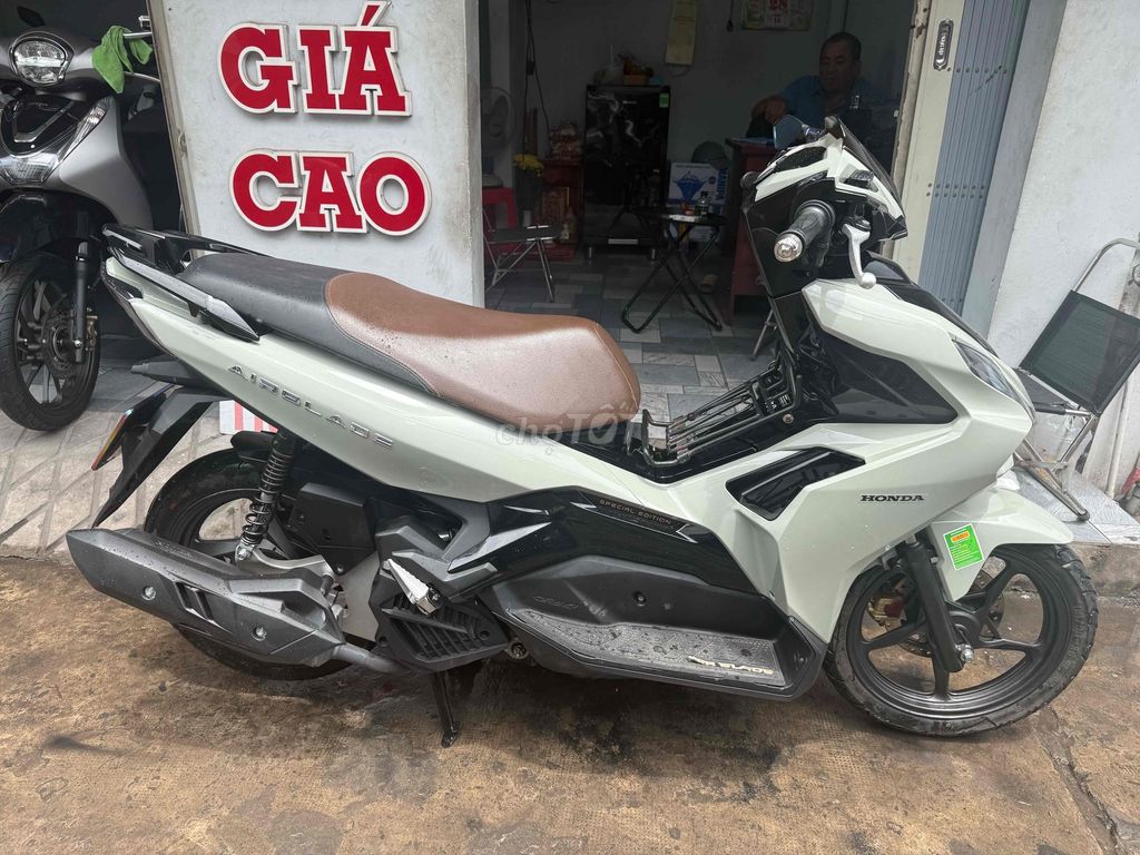 Honda Air Blade 2021 - ảnh 3