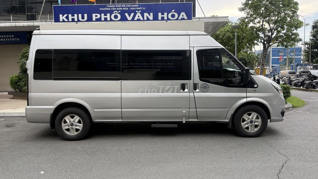 Ford Transit 2023 - ảnh 3